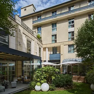 Ampere Hotel Paris