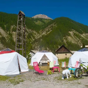 https://les-domes-du-chalet-viso.fr-provencehotel.com
